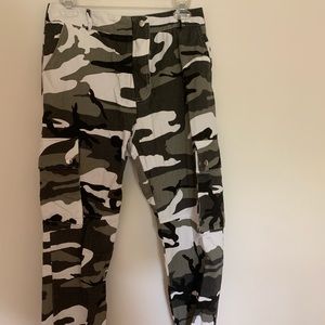 camo pants
